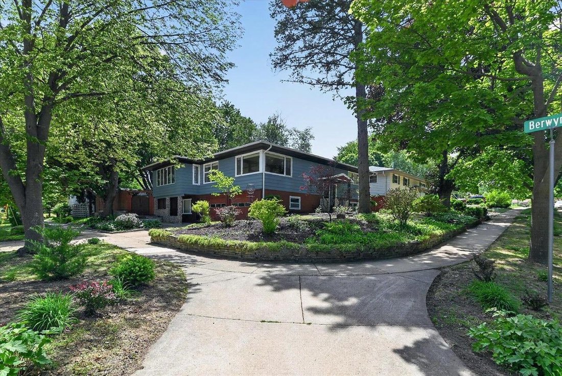 House in Fitchburg, Wisconsin, United States 4 - 18081614