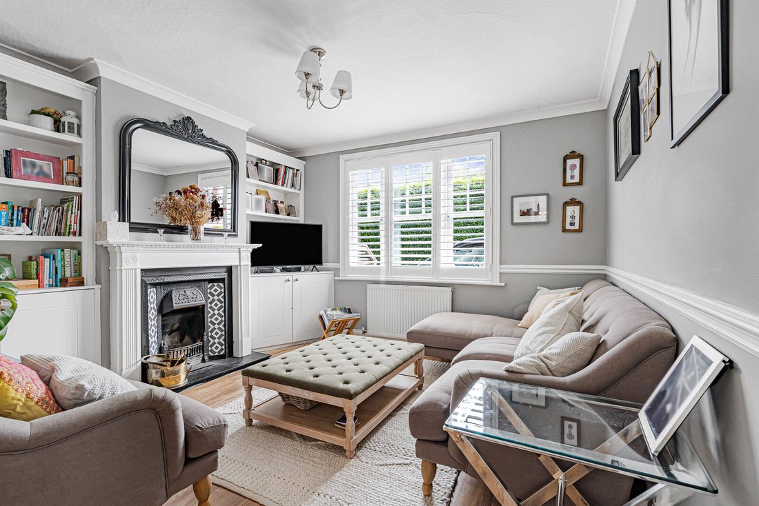 House in Fairmile, Elmbridge, England 2 - 18084788