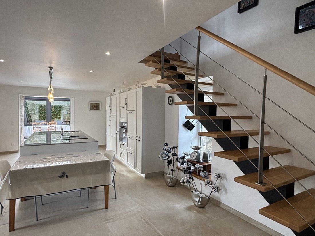 Villa in Sud, Scaer, France 3 - 18083606