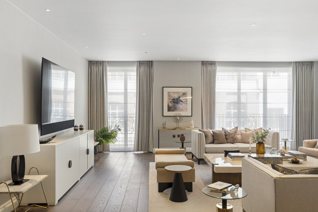 Apartment in Mayfair, Westminster, England 4 - 18084772