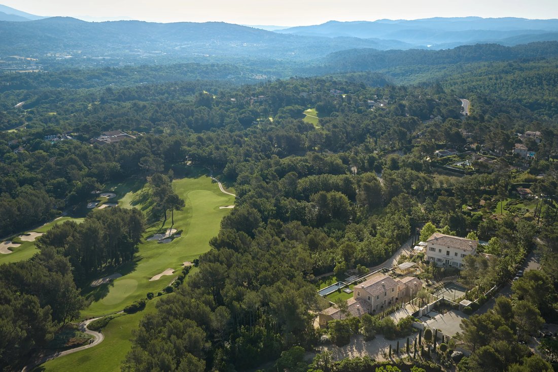 Villa in Tourrettes, Provence-Alpes-Côte d'Azur, France 1 - 16582596