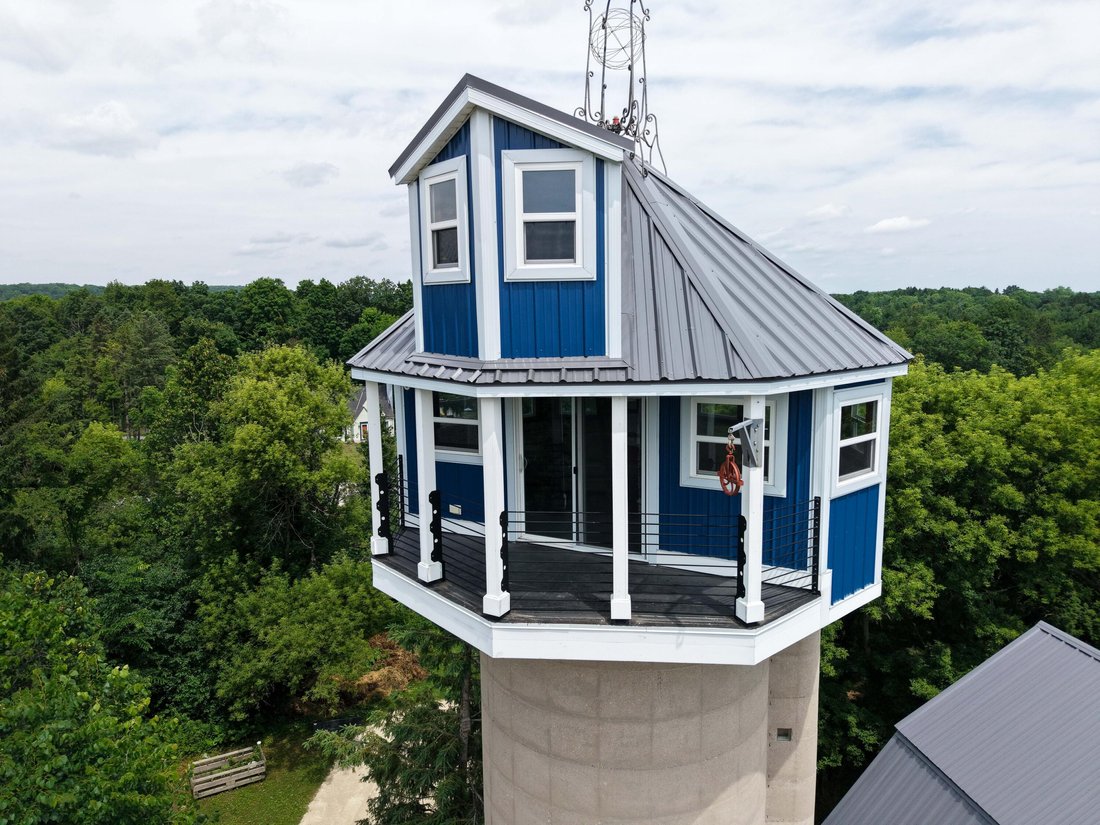 House in Slinger, Wisconsin, United States 3 - 18082596