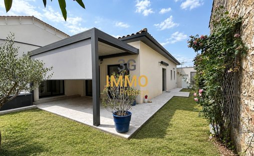 Maison à Est Nord Est et Sud Est, Saint-Gély-du-Fesc, France 1