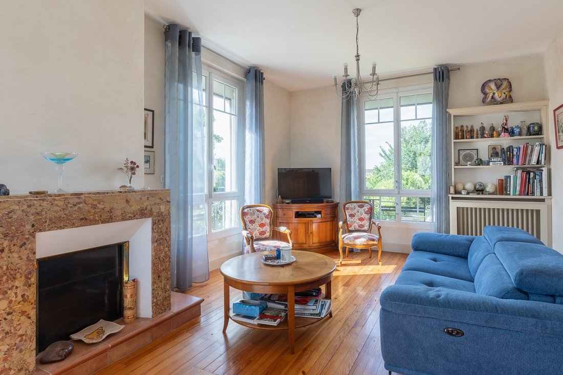 House in Centre Ville, Lavaur, France 4 - 18087210