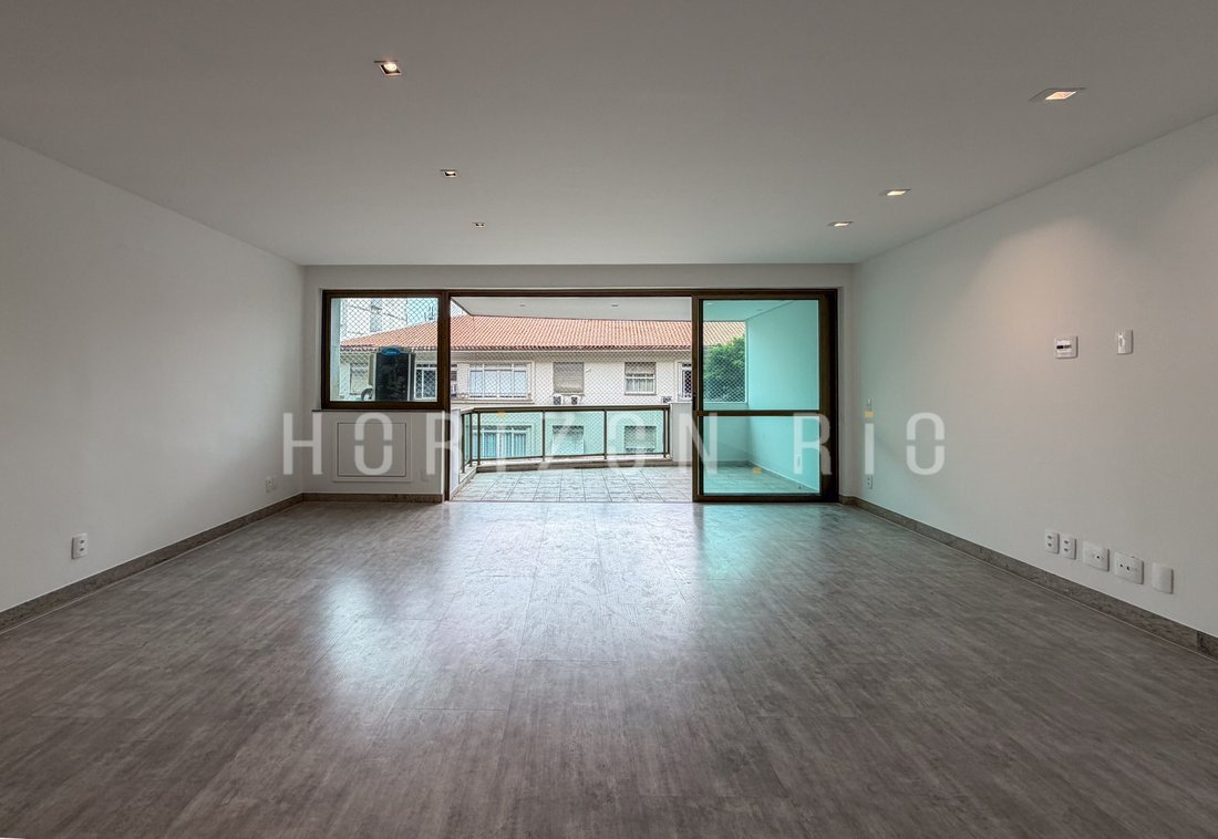 Apartment in Rio de Janeiro, State of Rio de Janeiro, Brazil 2 - 18083120