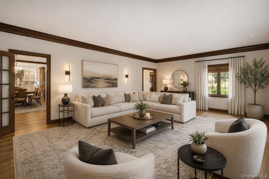 House in Manhasset, New York, United States 4 - 17921433