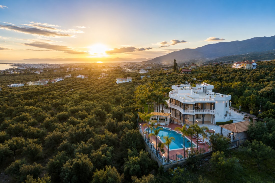 Villa in Verga Community, Peloponnese, Western Greece and the Ionian, Greece 1 - 16013946
