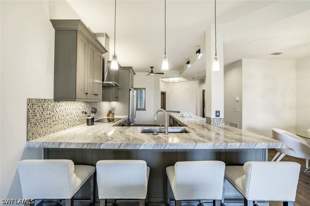 Condo in Naples, Florida, United States 4 - 18081656