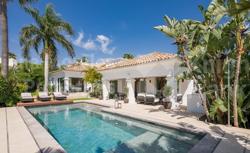 Villa in Nueva Andalucía, Marbella, Spanien 1
