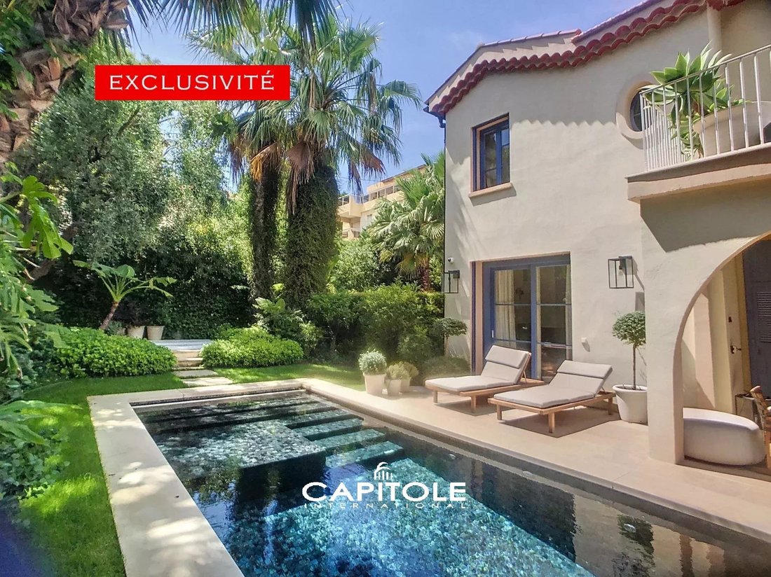 Villa in Ponteil, Antibes, France 1 - 18084706