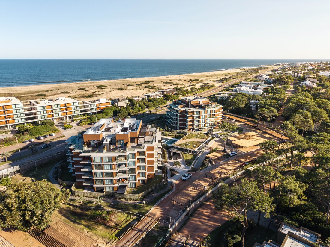 Apartment in Manantiales, Maldonado Department, Uruguay 1 - 18087415