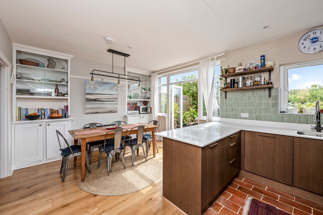 House in Patcham, England 3 - 18083457