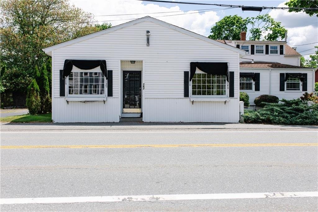House in Barrington, Rhode Island, United States 3 - 18083710