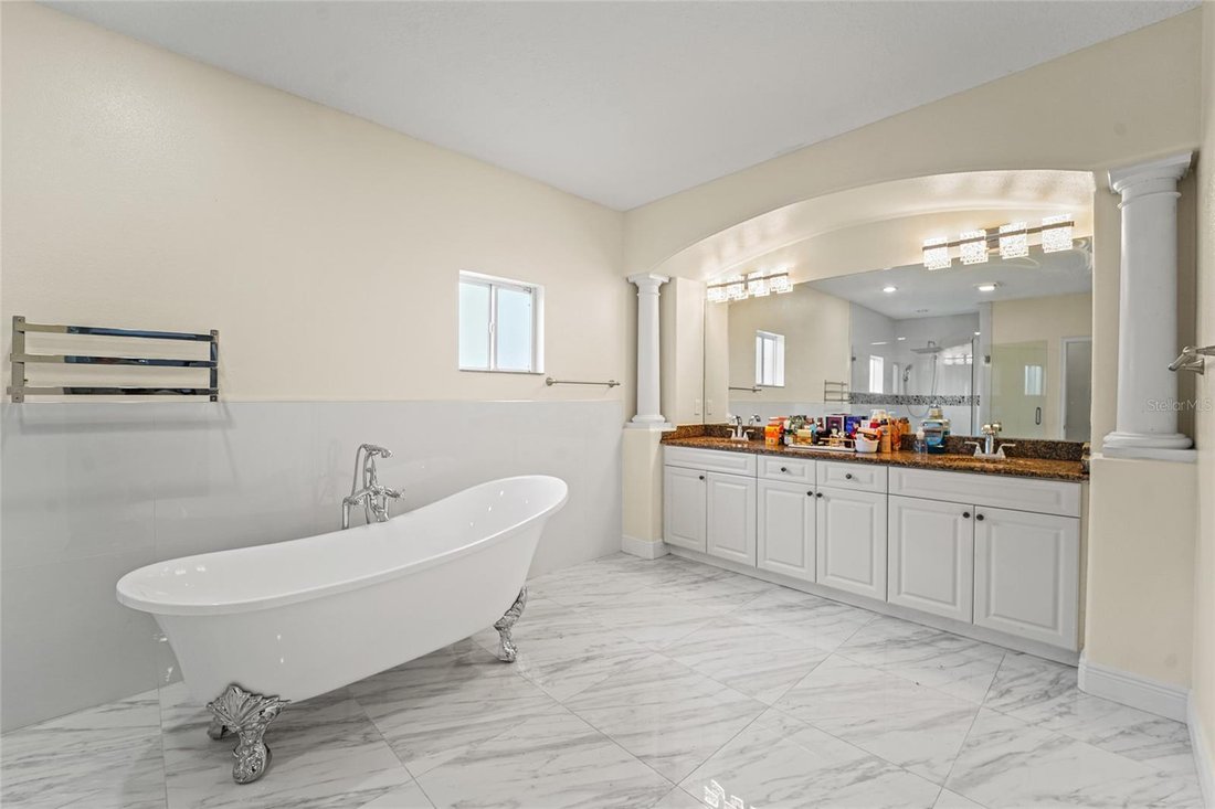 House in Tampa, Florida, United States 5 - 18081096