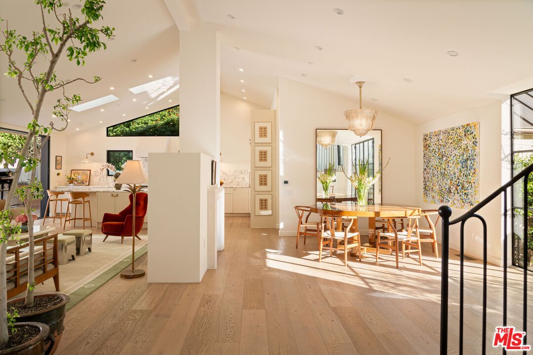 House in Los Angeles, California, United States 4 - 18082907