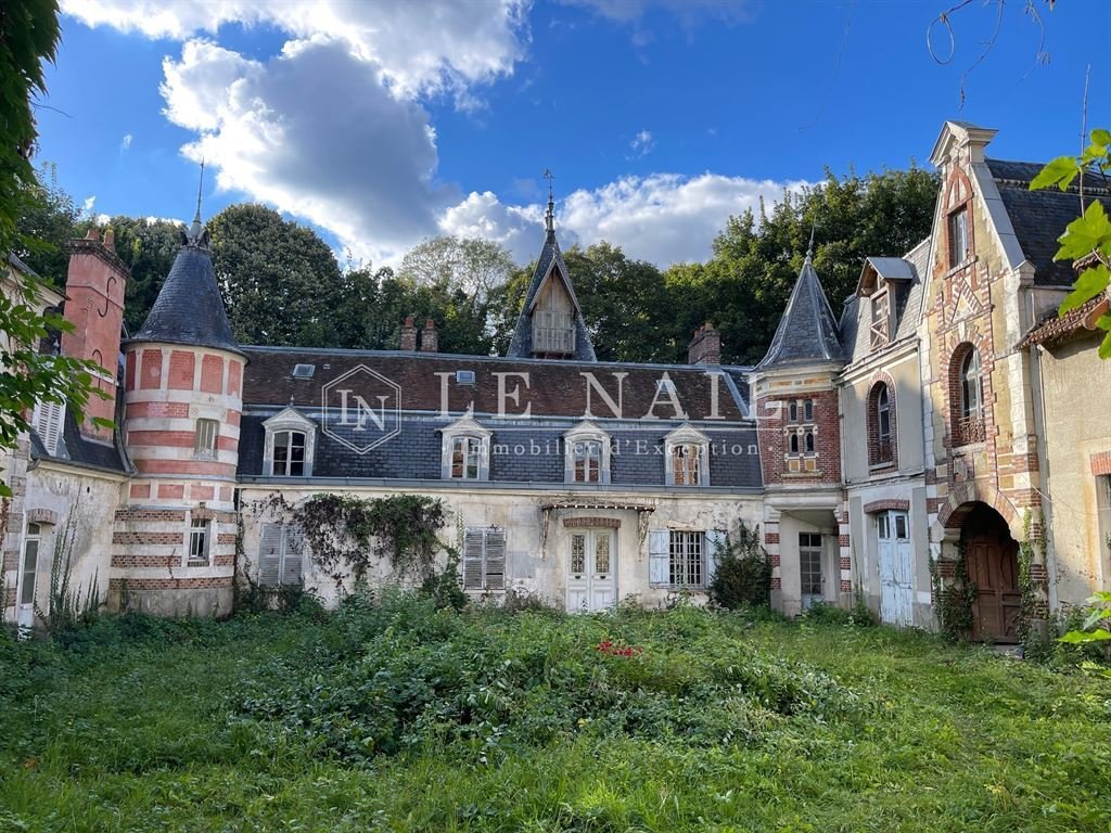 Estate in Leclerc-Centre Ouest, Brie-Comte-Robert, France 1 - 15010257