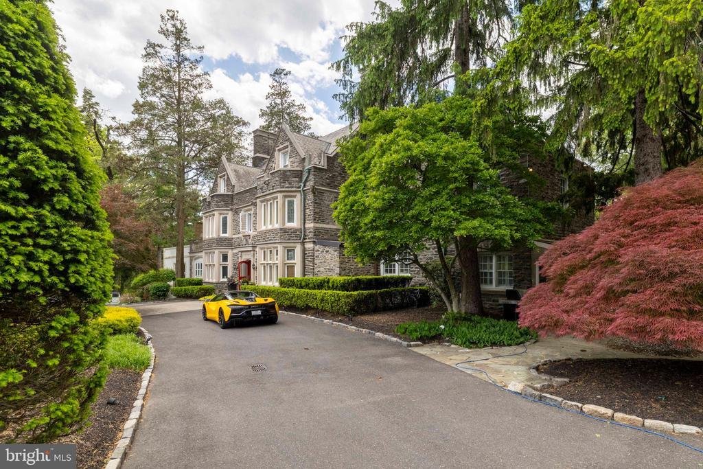 House in Abington, Pennsylvania, United States 4 - 18082616