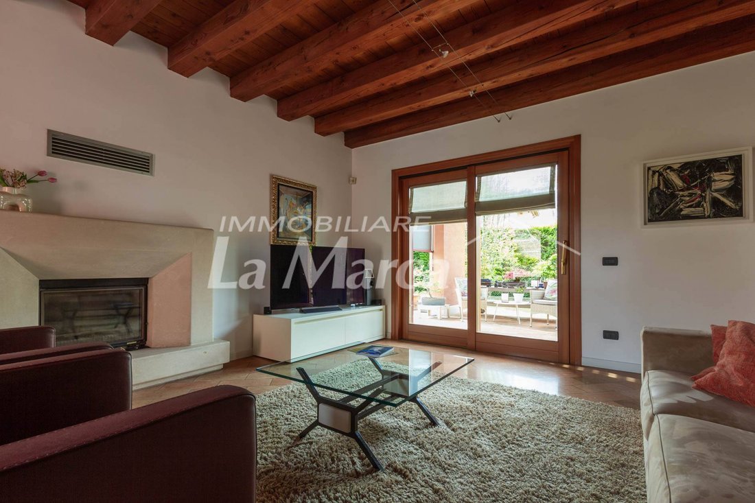 Villa in Favaro-Tessera, Venice, Veneto 4 - 18081296