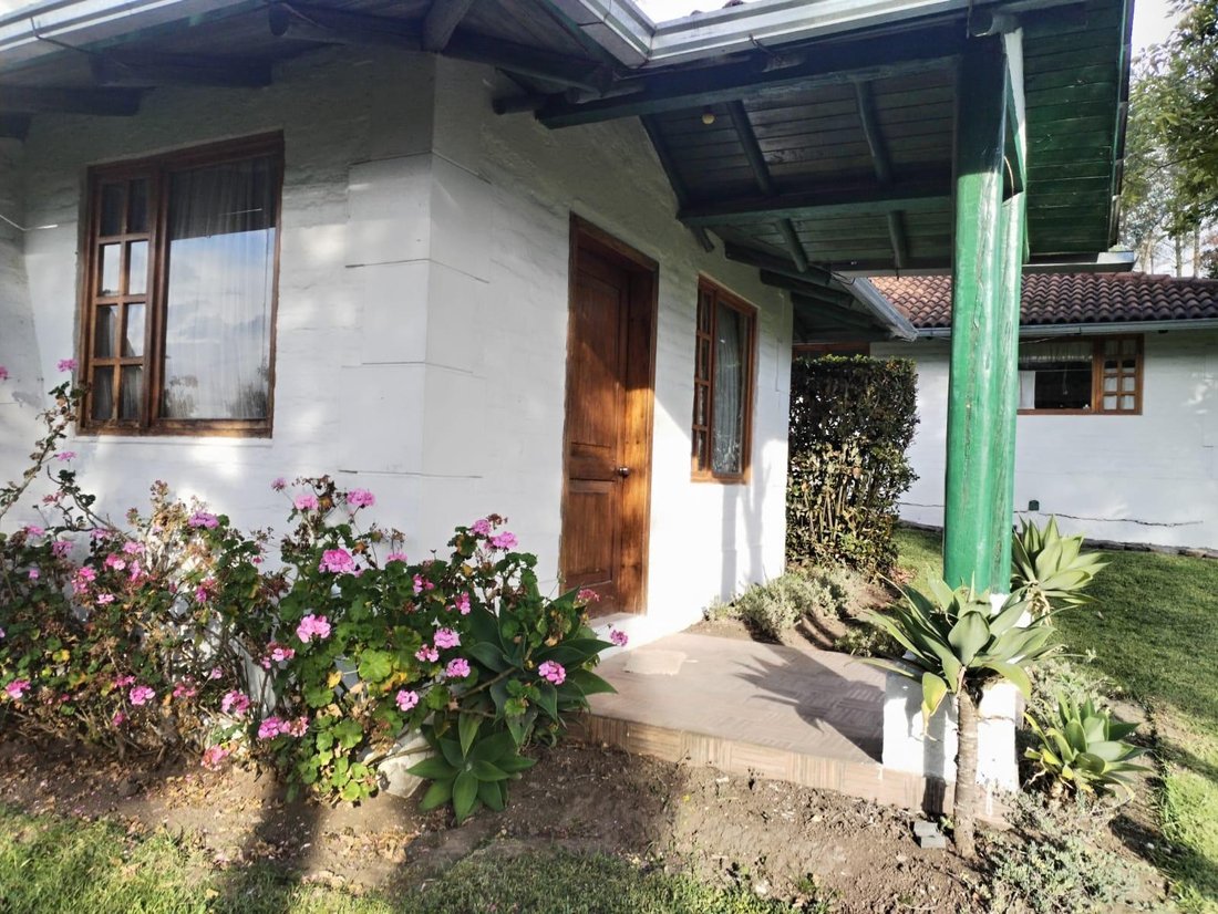 Land in Pifo, Pichincha, Ecuador 2 - 18082749