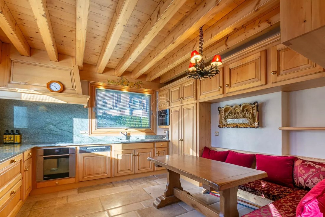 Chalet in Combloux, Auvergne-Rhône-Alpes, France 4 - 18084932