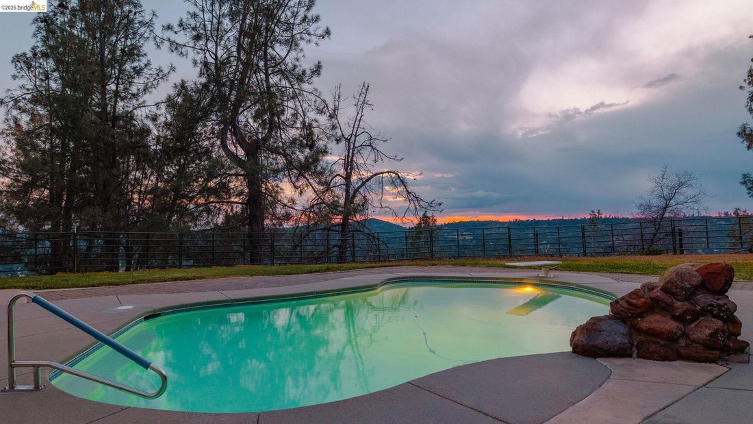 House in Tuolumne, California, United States 2 - 18086008