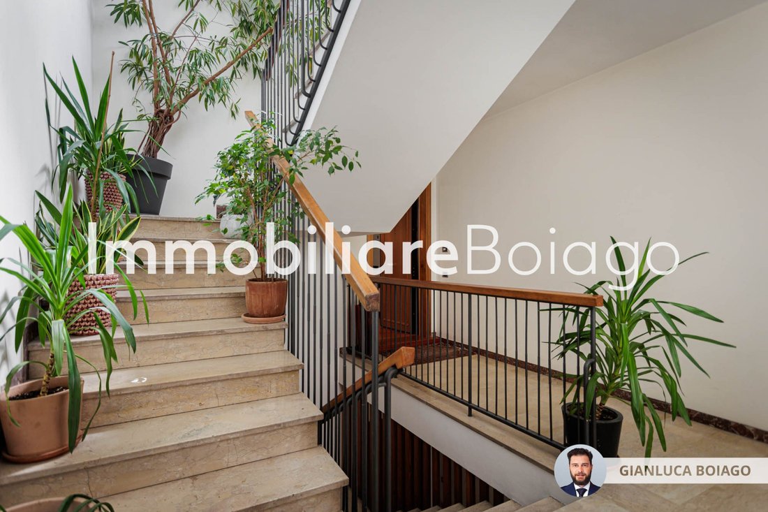 Apartment in Stazione, Treviso, Italy 2 - 18081355