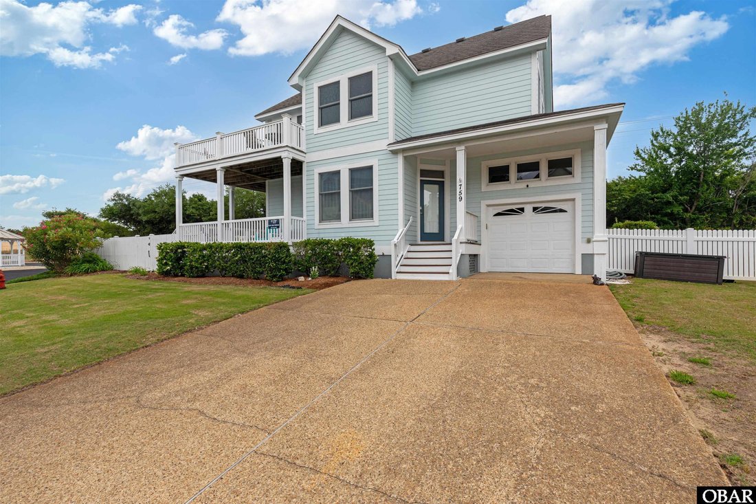 House in Corolla, North Carolina, United States 1 - 18080963