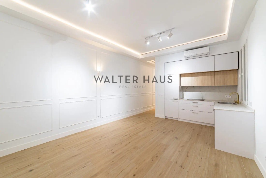 Apartment in Centro, Madrid, Spain 2 - 18083472