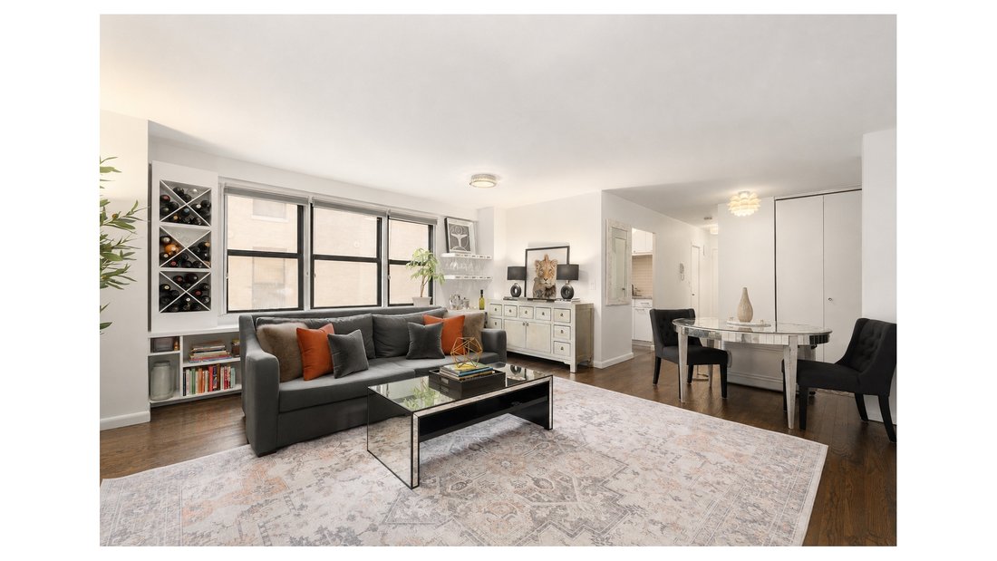 Co Op in New York, New York, United States 1 - 18082906