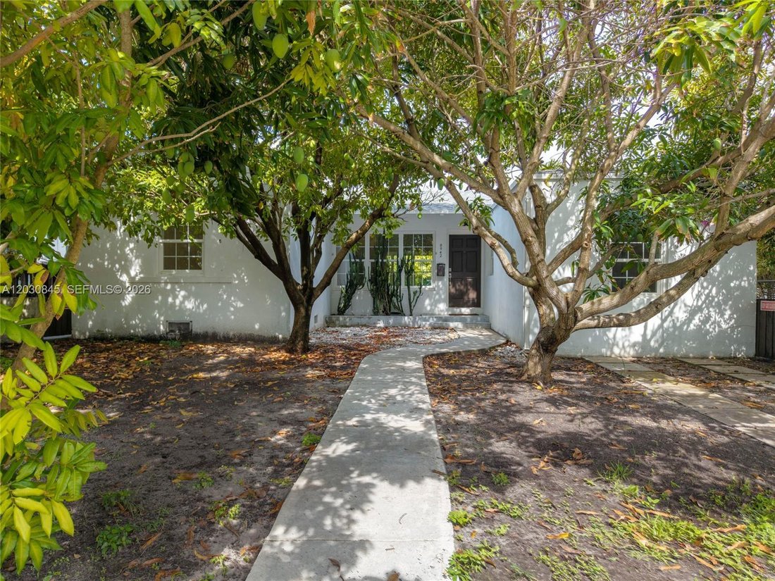 House in Bal Harbour, Florida, United States 1 - 18085567