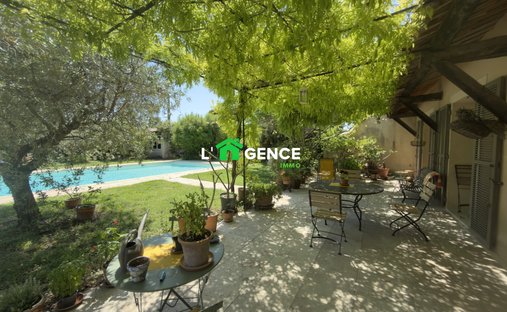 House in Centre, Port-de-Bouc, France 1