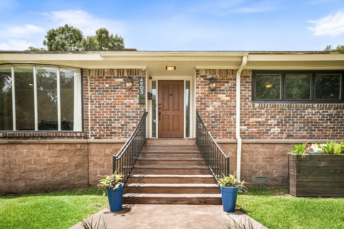 House in Houston, Texas, United States 1 - 18086037