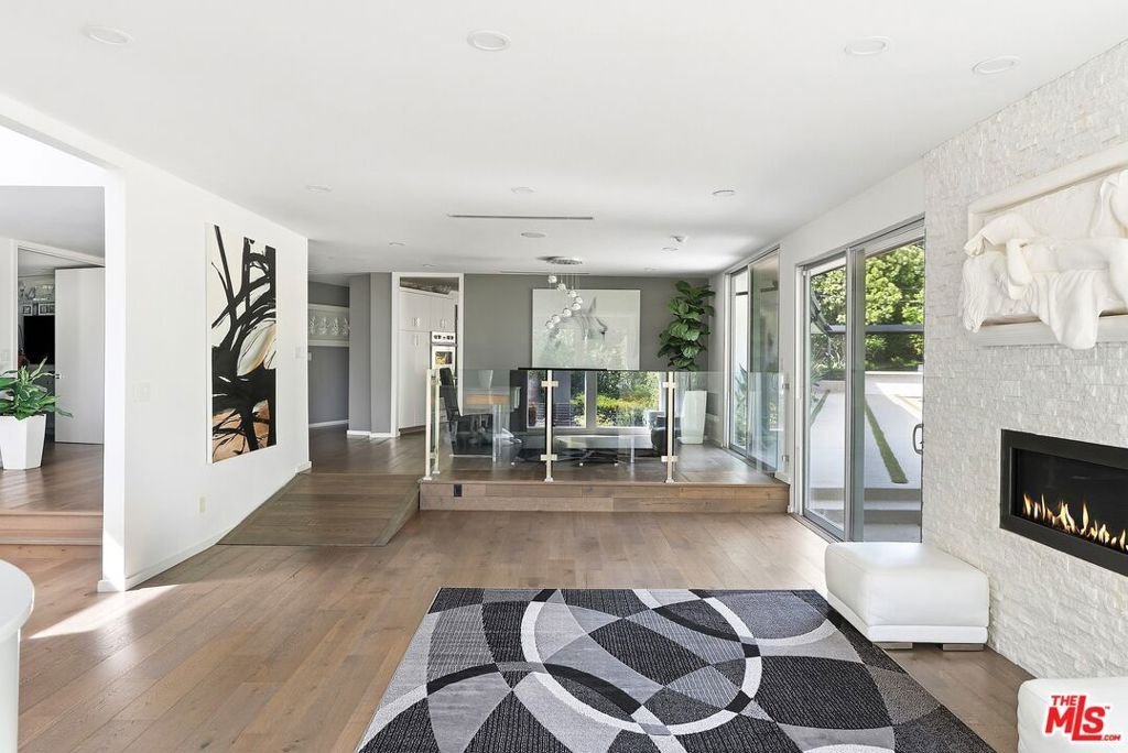 House in Los Angeles, California, United States 4 - 18086863