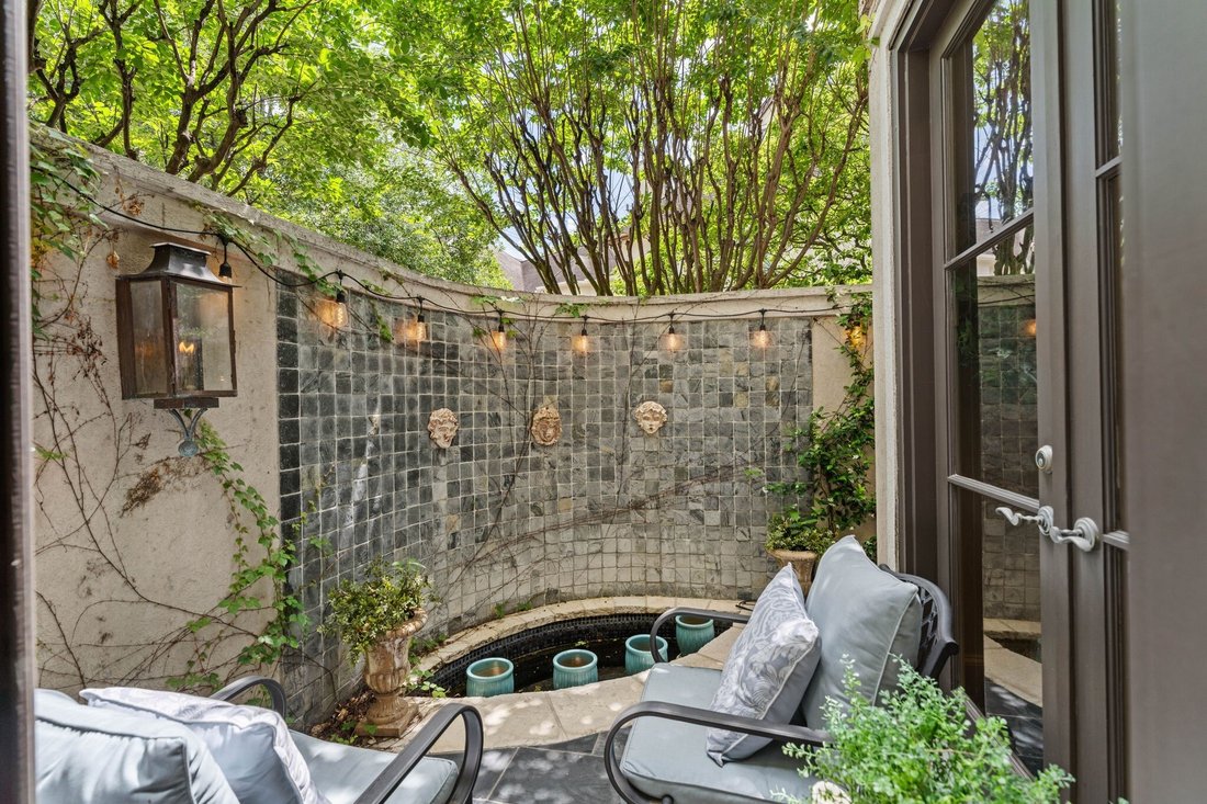 House in Houston, Texas, United States 5 - 17685073