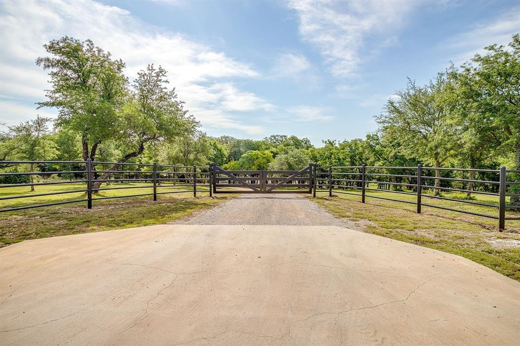 House in Weatherford, Texas, United States 4 - 18087051