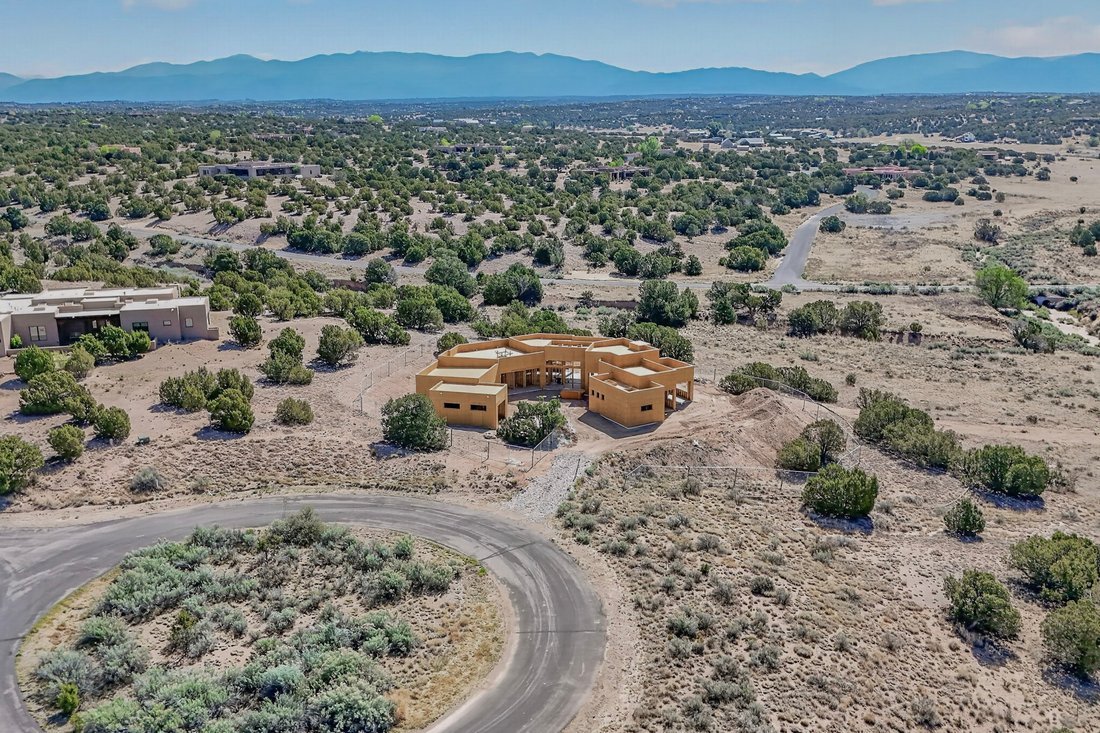 House in Santa Fe, New Mexico, United States 2 - 18084971