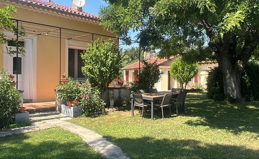 Villa a Legue-Pous du Plan, Carpentras, Francia 1