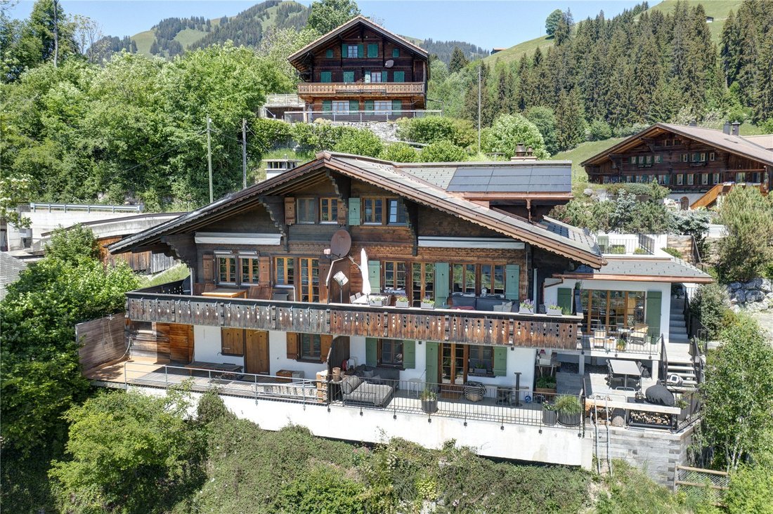 House in Saanen, Canton of Bern, Switzerland 2 - 17049419