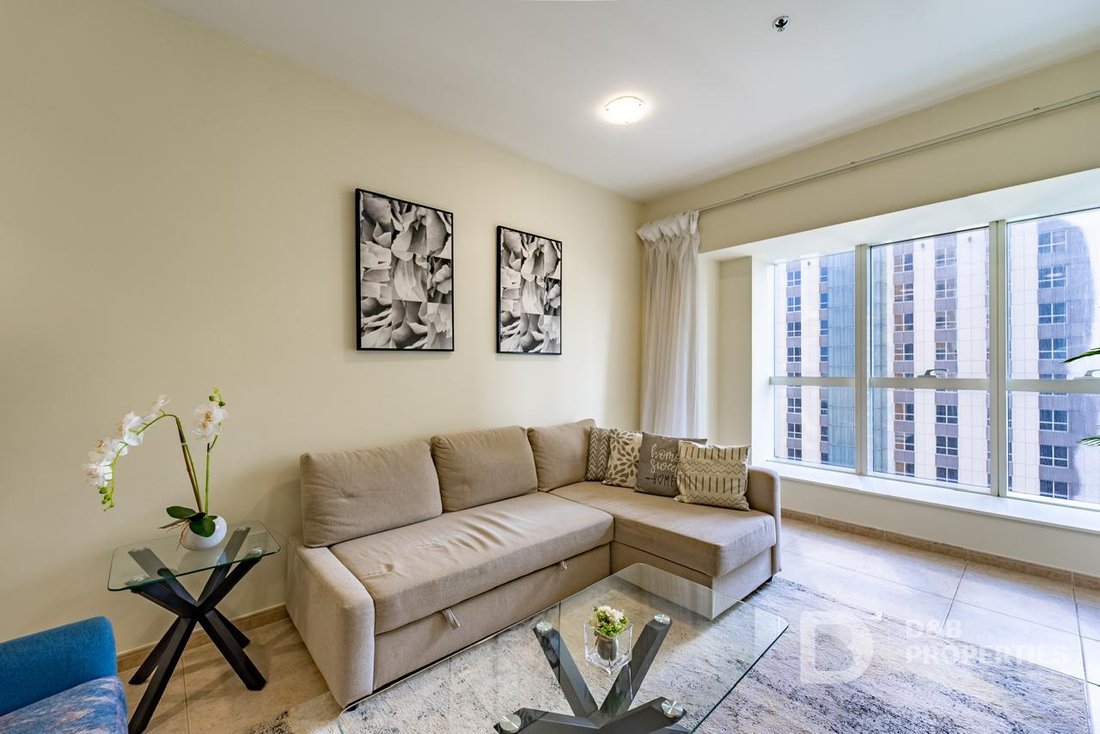 Apartment in Dubai Marina / Marsa Dubai, Dubai, United Arab Emirates 3 - 18081237