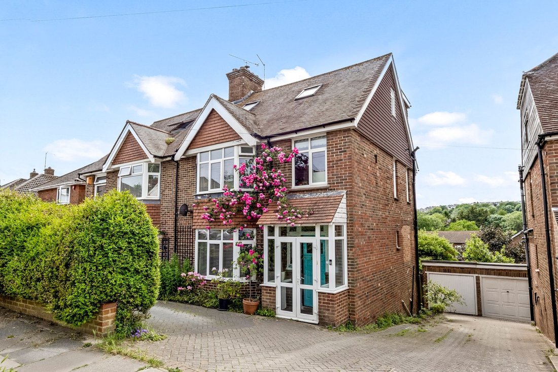 House in Patcham, England 1 - 18083457