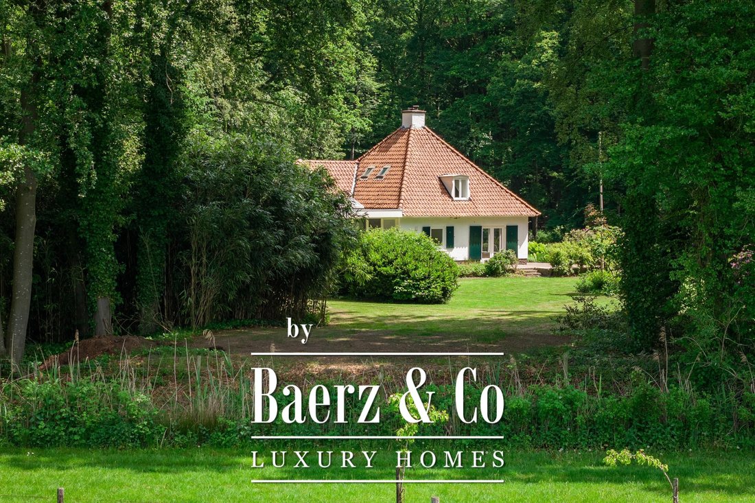 Villa in Laren, Gelderland, Netherlands 2 - 18087176