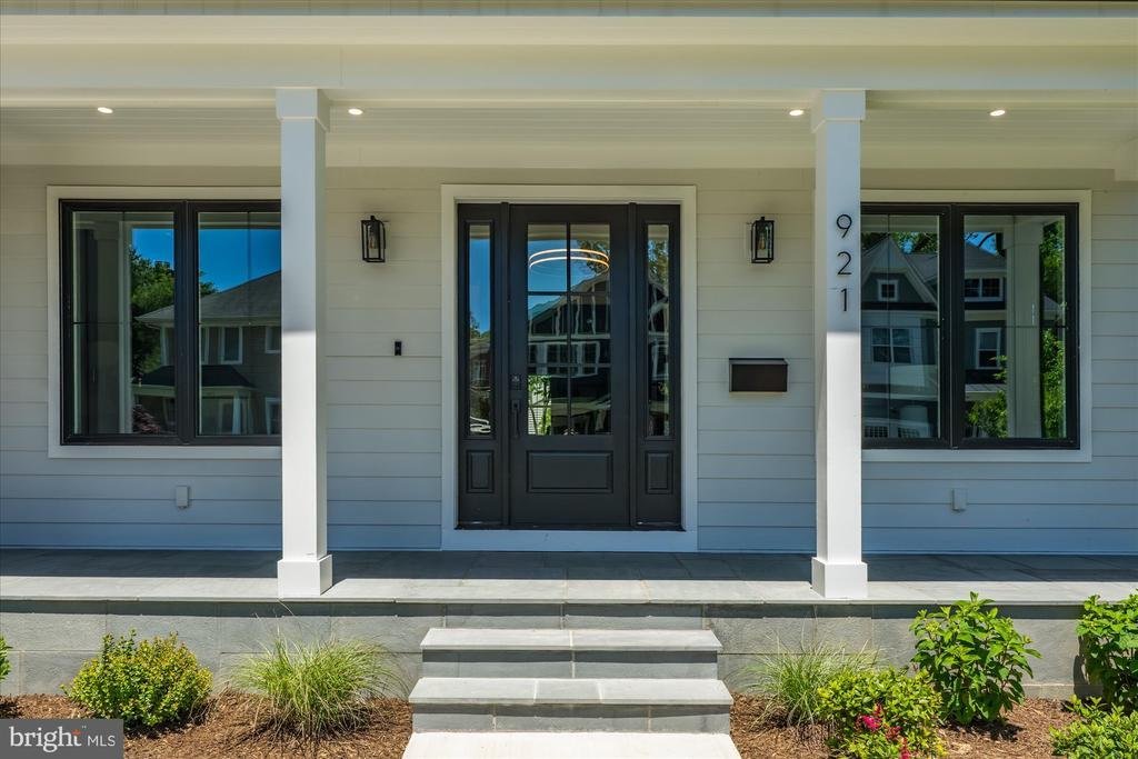 House in Arlington, Virginia, United States 3 - 18082609