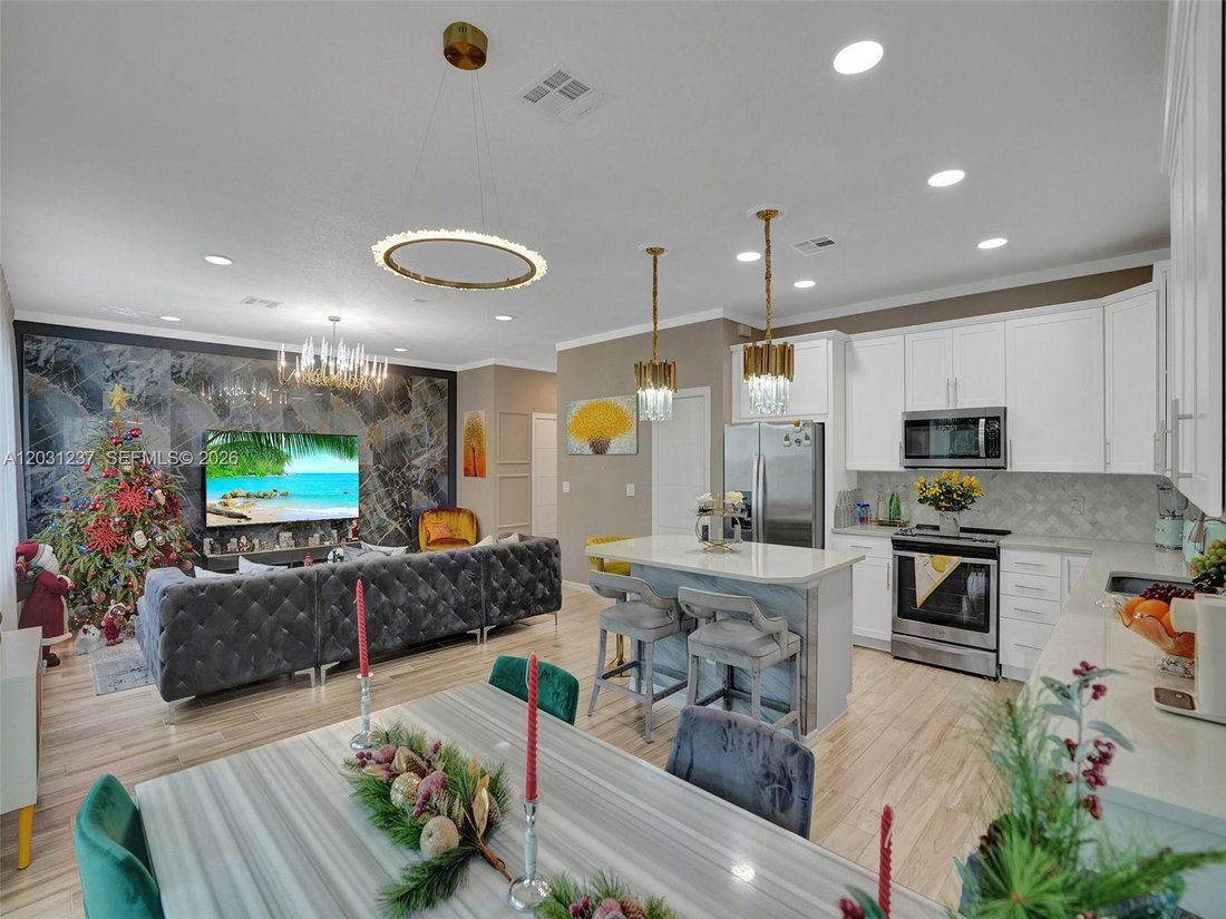 House in Hollywood, Florida, United States 5 - 18085522