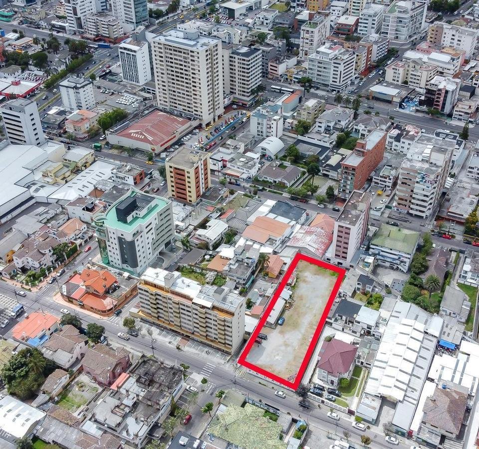 Land in Quito, Pichincha, Ecuador 2 - 18082730