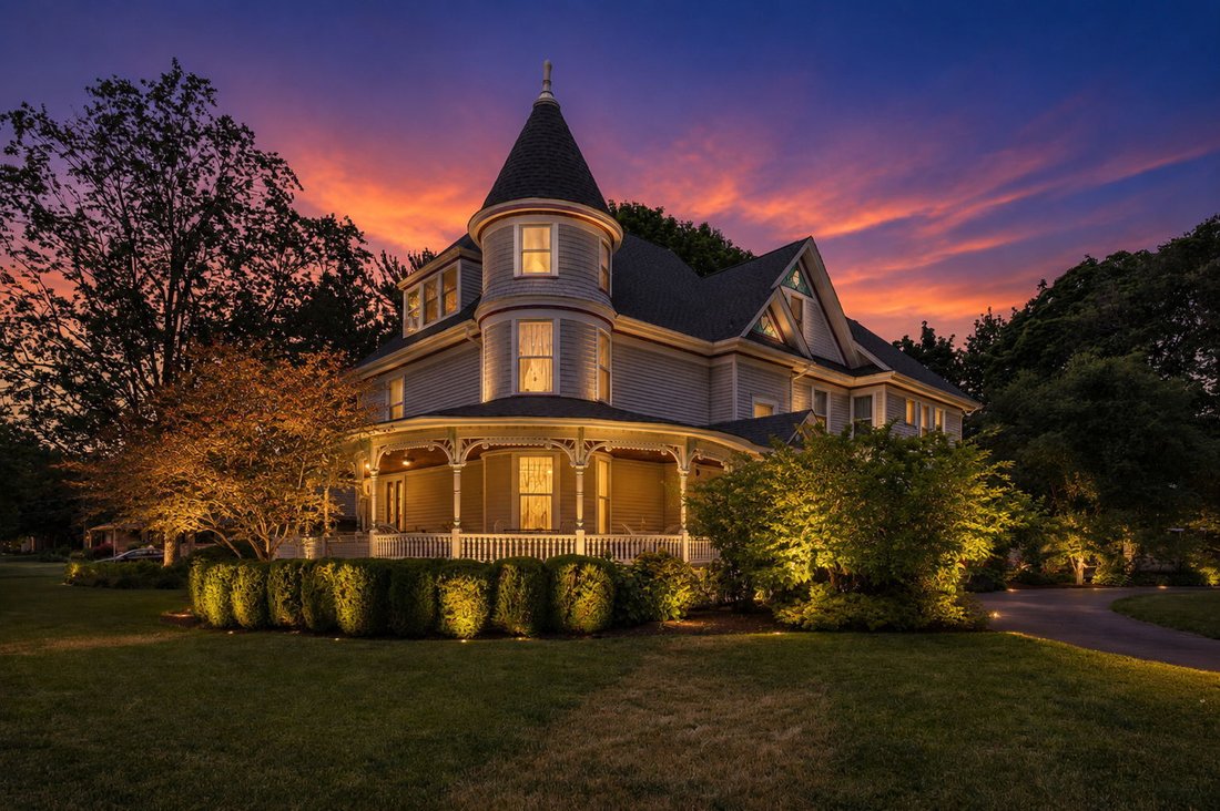 House in Aurora, Illinois, United States 1 - 18086282