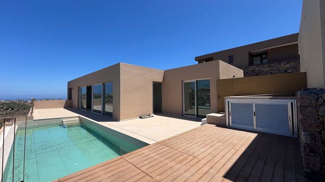 Villa in San Bartolome de Tirajana, Canary Islands, Spain 1 - 14483971