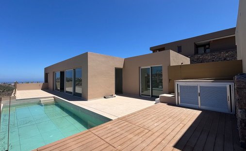 Villa in San Bartolome de Tirajana, Canary Islands, Spain 1
