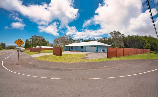 House in Mountain View, Hawaii, United States 1