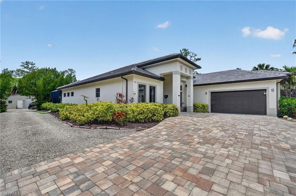 House in Naples, Florida, United States 2 - 18080926