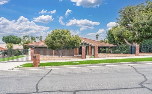 Casa a Corona, California, Stati Uniti 1
